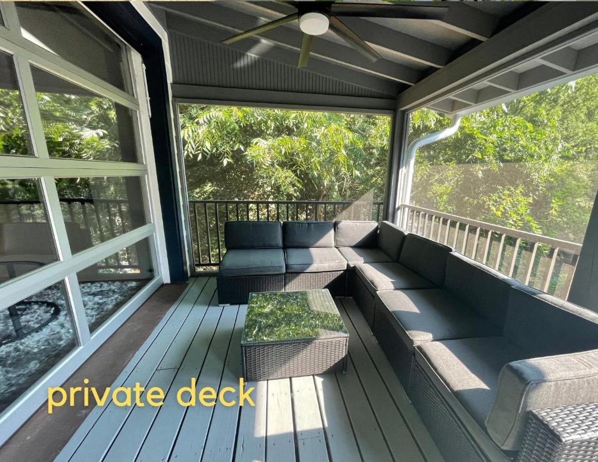Normalbnb - 2 Blocks From Restaurants, Bars, Hospital Athens Eksteriør bilde